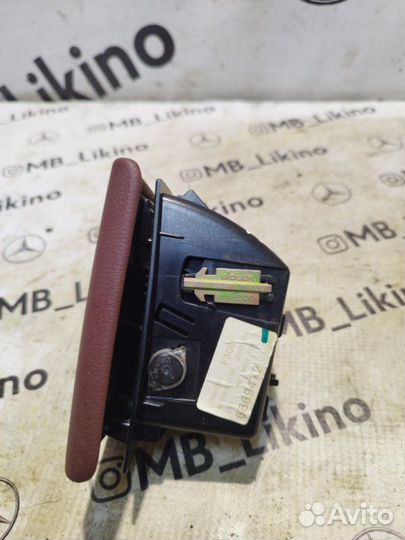 Пепельница задняя левая Mercedes-Benz Cls-Class