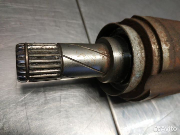 Привод передний правый Chevrolet Cobalt T250 L2C