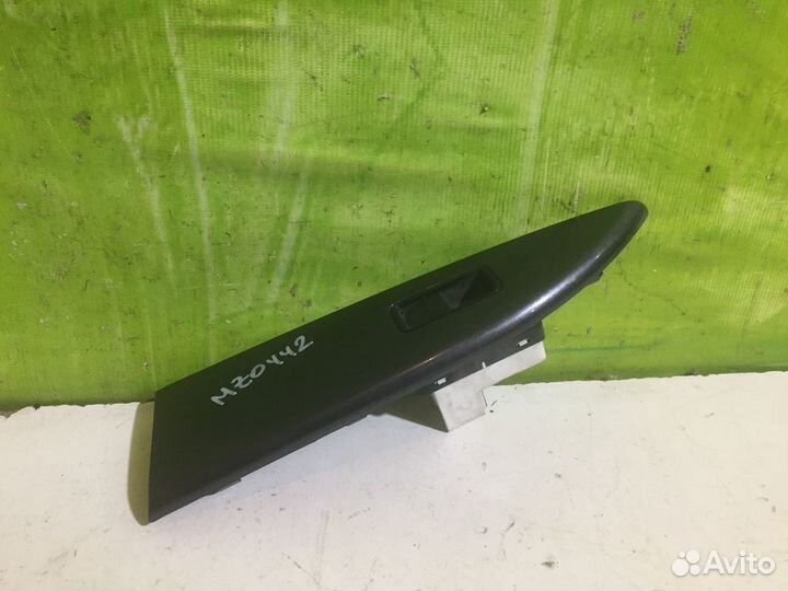 Кнопка блок кнопок Mazda GP9A685L6 GP9G66380