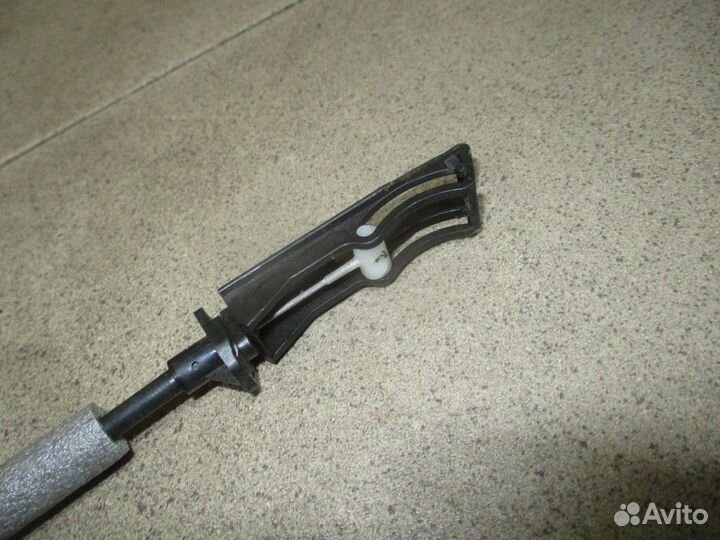 Замок двери передней левой VW Polo Sedan