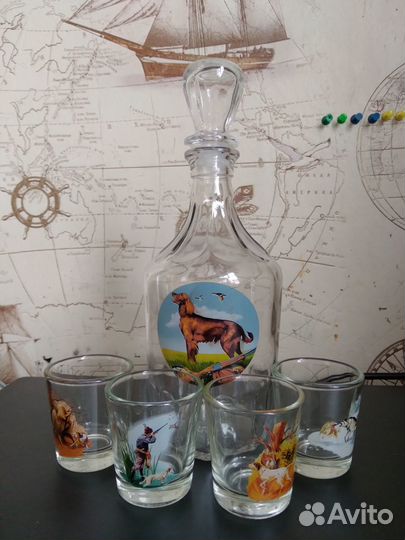 Графин и стаканы