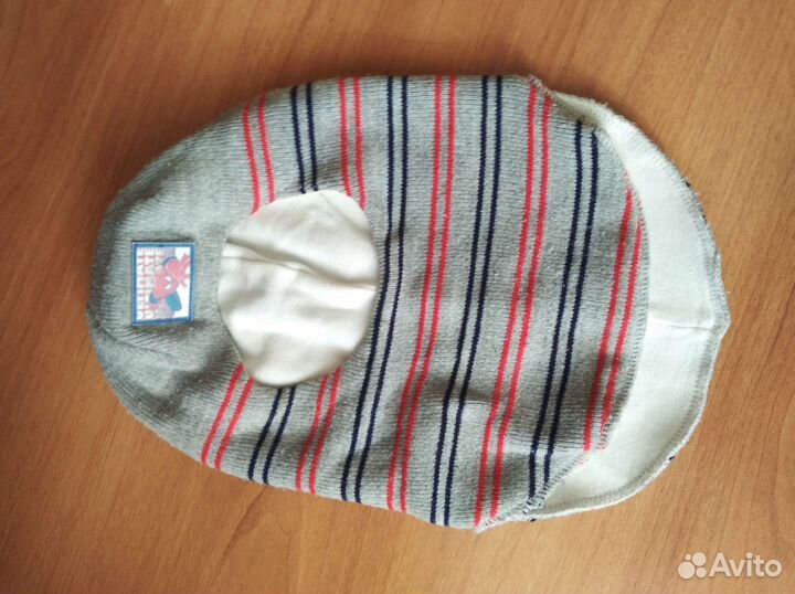 Шапочки вязанные детские на 1-2года