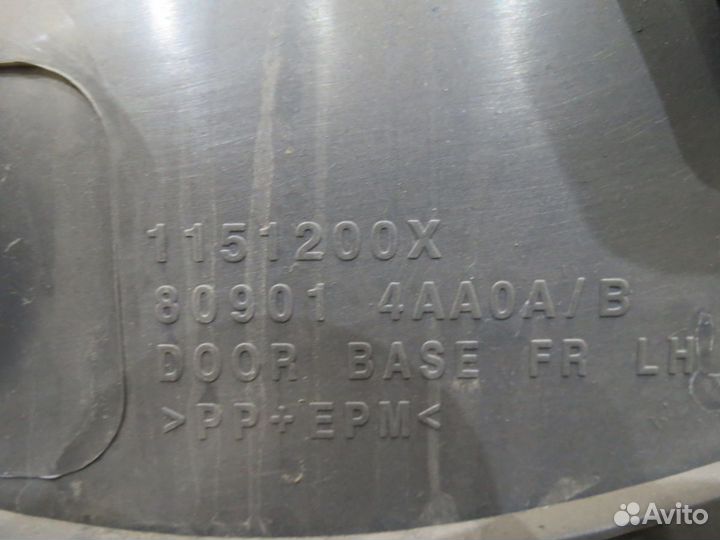 Обшивка двери передняя левая Nissan Almera G15