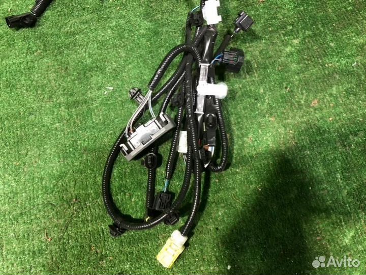 Проводка подкапотная Toyota Camry