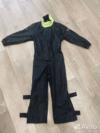 Дождевой комбинезон