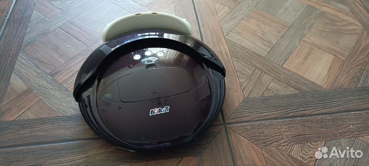 Робот пылесос