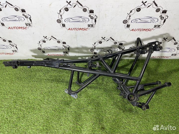 Задняя часть рамы BMW K27 R1200R