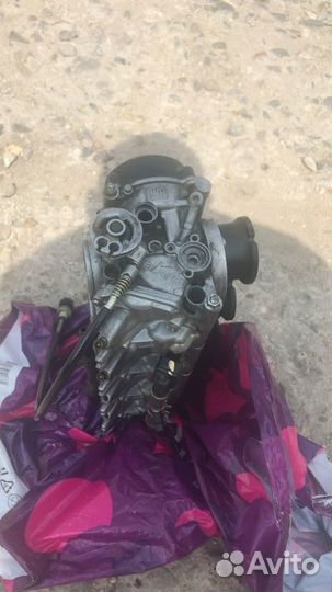 Продаются карбюраторы на ямаху р 6 2000г