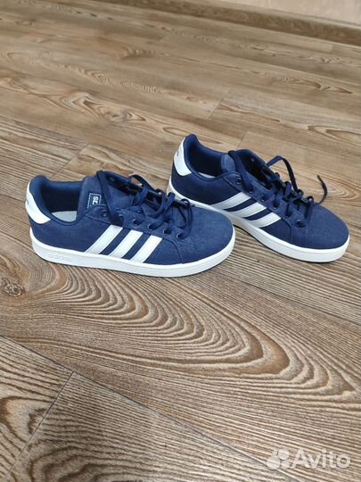 Кеды adidas для мальчика 35.5 размер