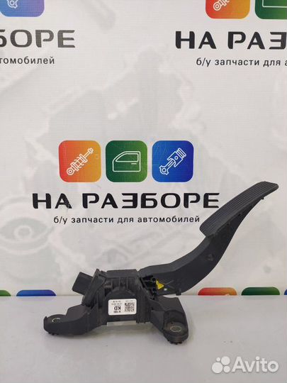 Педаль газа Hyundai Solaris