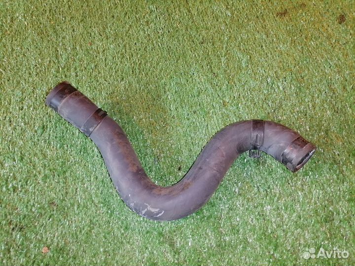 Патрубок охлаждения (радиатора) 21501CY000 верхний