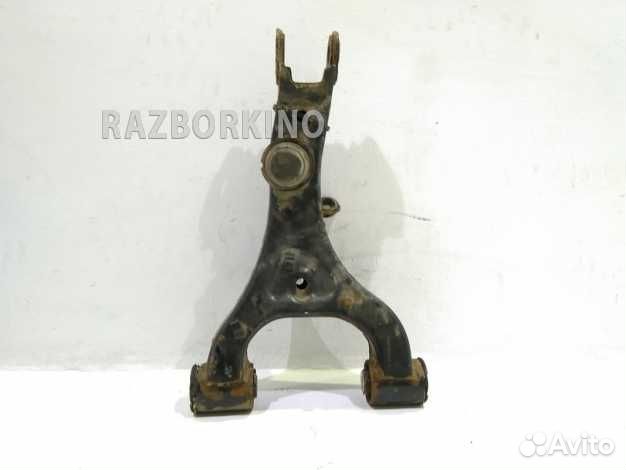 Рычаг задний верхний левый