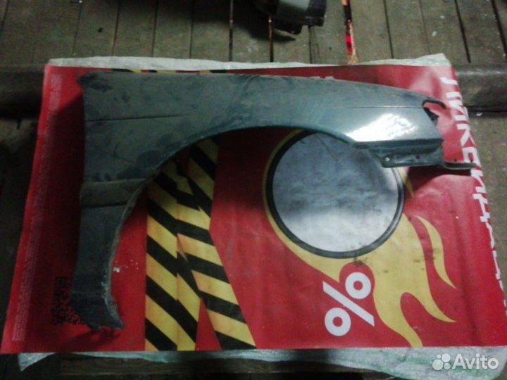 Крыло переднее правое Toyota Corsa EL40