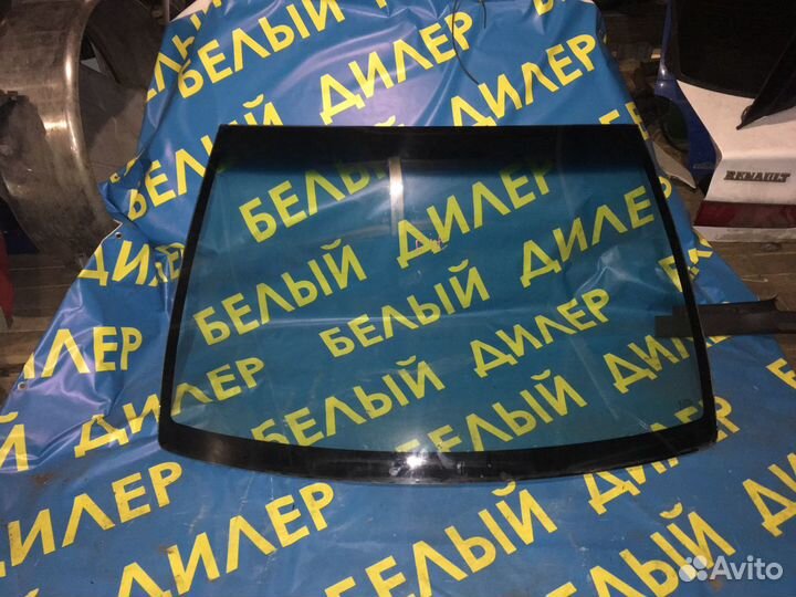 Лобовое стекло Honda Jazz Fit