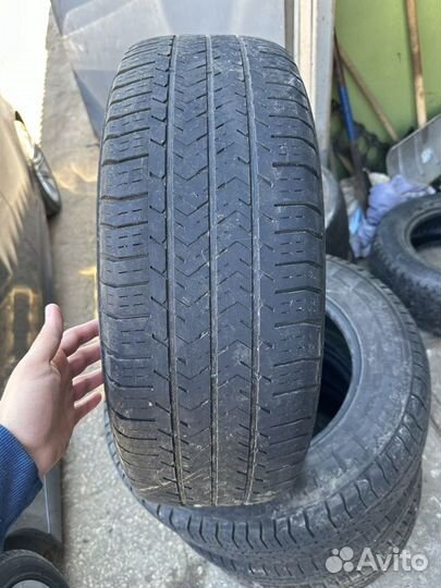 Michelin Agilis 51 215/65 R16C 104