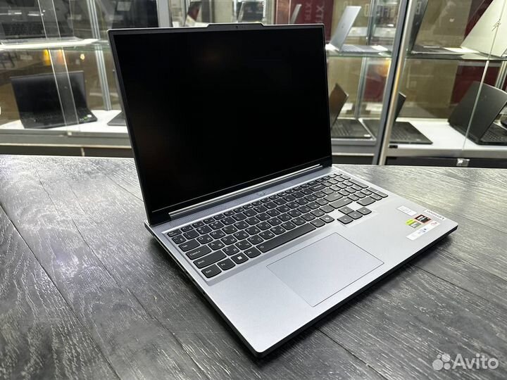 Новый игровой Lenovo Legion Slim 5 Gen 9 r7/16/1Tb