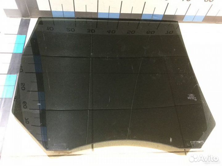 Стекло двери задней левой Ford Kuga 2008-2012