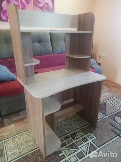 Стол рабочий для школьника