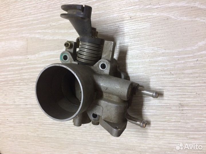 Дроссельная заслонка Дроссель Geely GC6