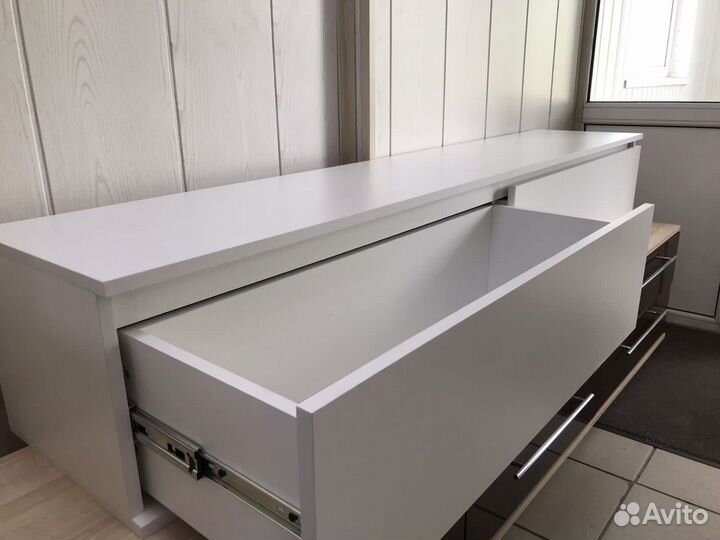 Тумба под тв