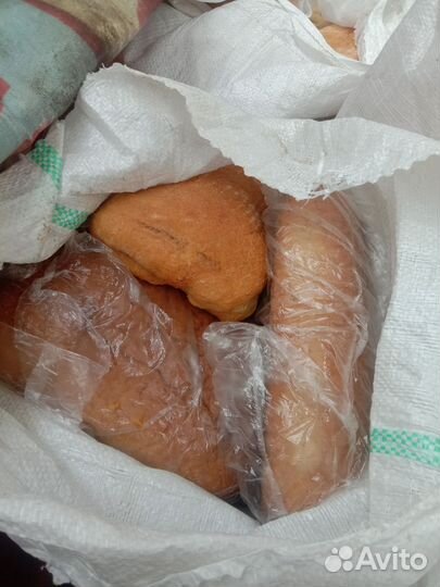 Хлеб на корм животным