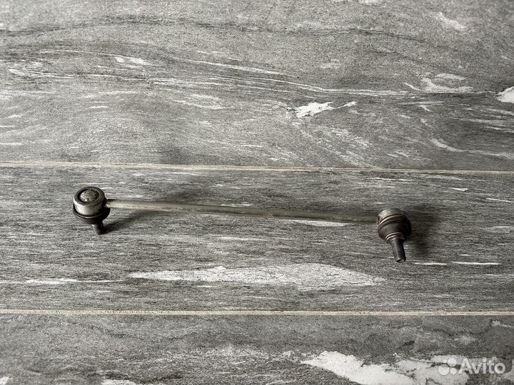 Стойка стабилизатора Tiguan Тигуан