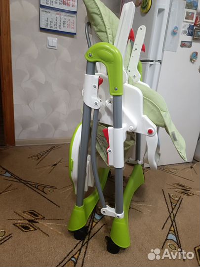 Стульчик-шезлонг для кормления