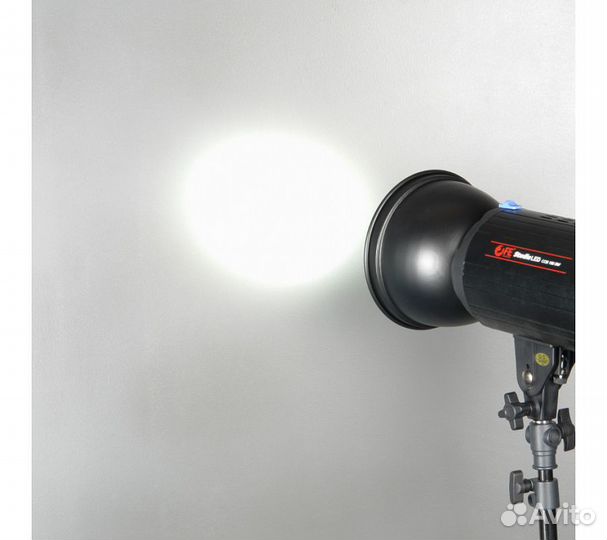 Рефлектор Falcon Eyes R-175HC Kit