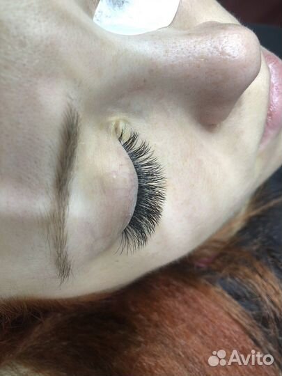Наращивание ресниц на дому