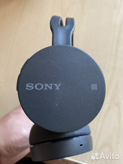 Беспроводные наушники Sony WH-CH400