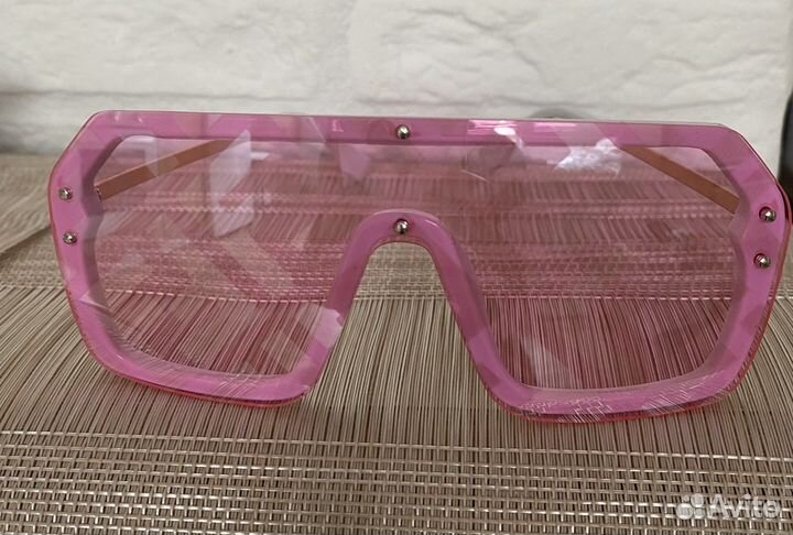 Солнцезащитные очки новые