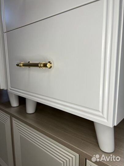 Тумба прикроватная