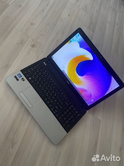 Ноутбук Acer core i3 для работы и развлечений