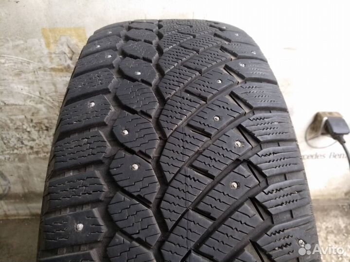Gislaved Nord Frost 200 SUV 265/65 R17 116T