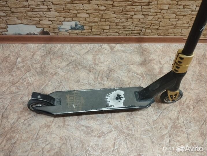 Трюковой самокат