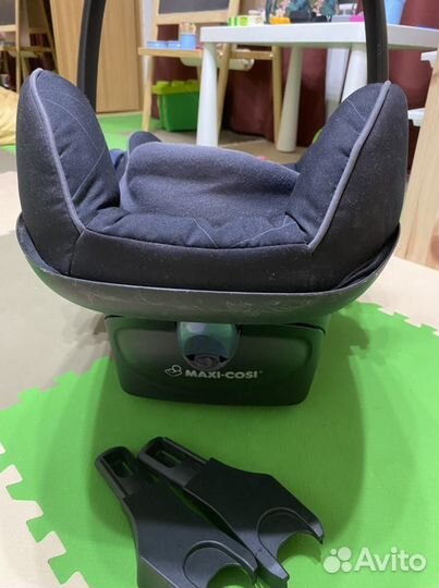 Автокресло - переноска Maxi-Cosi CabrioFix 0+