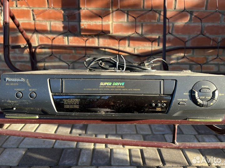 Видеомагнитофон panasonic nv
