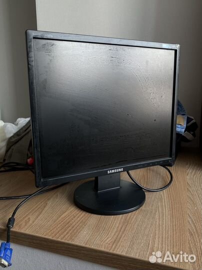 Монитор Samsung syncmaster 943n