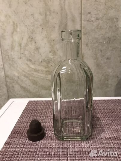 Бутылка стеклянная для декора