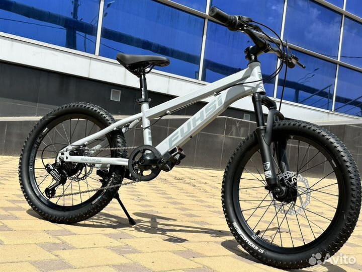 Велосипед новый детский R20