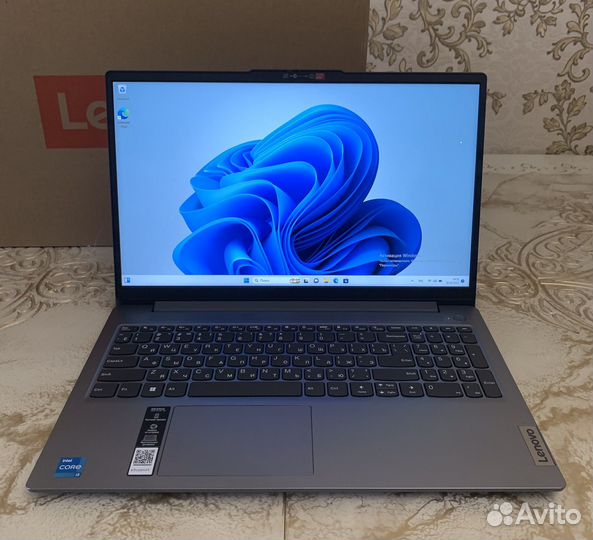Lenovo i3-N305 / 8 ядер