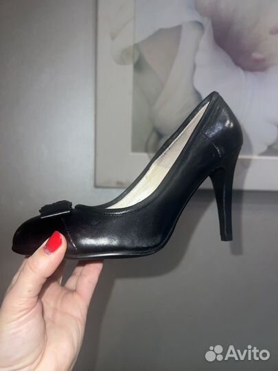 Туфли новые натуральная кожа 39