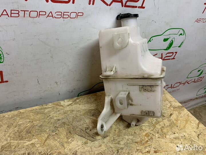 Расширительный бачок Toyota RAV4 XA50 / Highlander