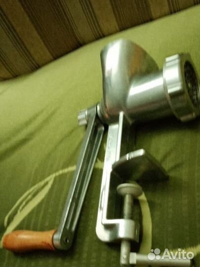 Мясорубка ручная