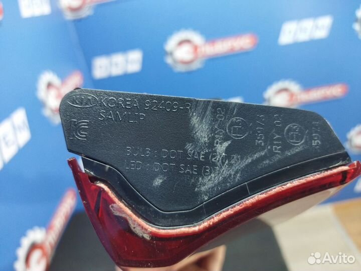 Фонарь в дверь багажника Kia Carnival 4 ка4 2020