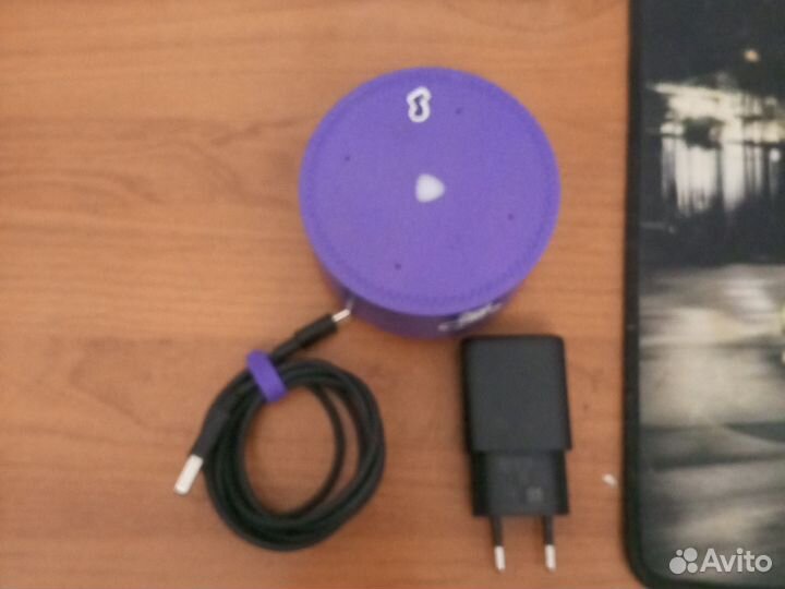 Умная колонка алиса