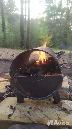 Мангал с крышкой