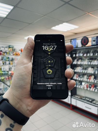 iPhone SE (2020), 64 ГБ