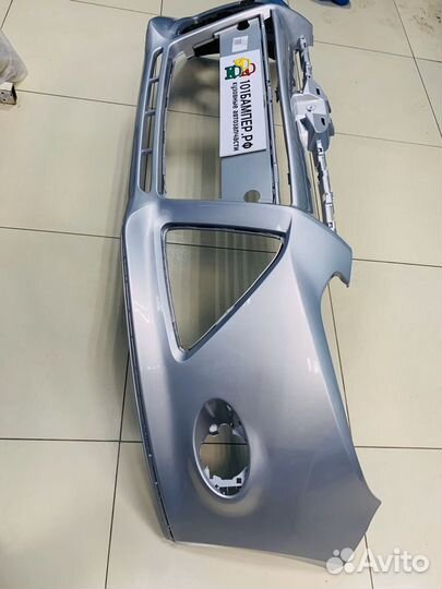 Бампер передний Ford Focus 3 11-15 Серебристый