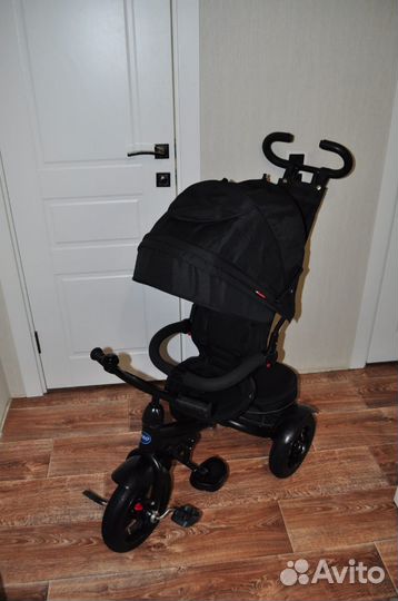 Велосипед коляска с ручкой в отличном состоянии